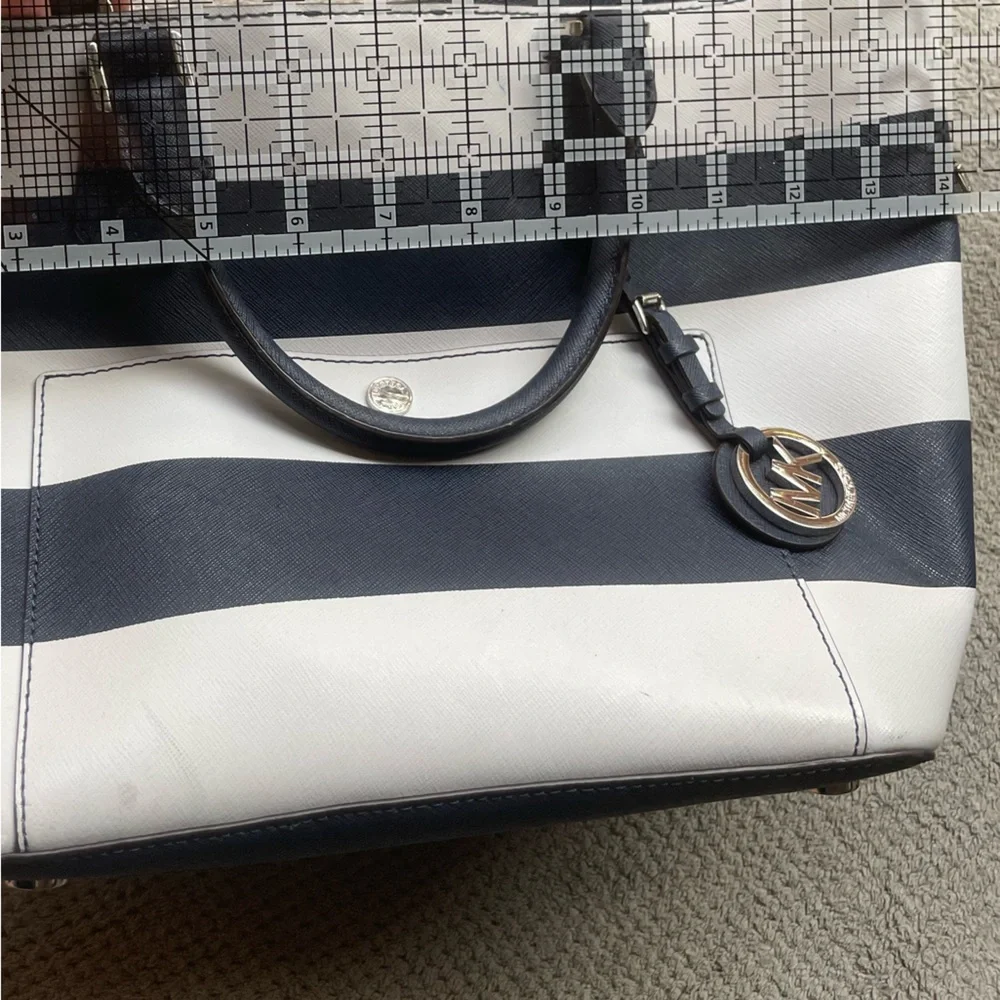 Michael Kors Navy and White Striped Handbag - Picture 4 of 4